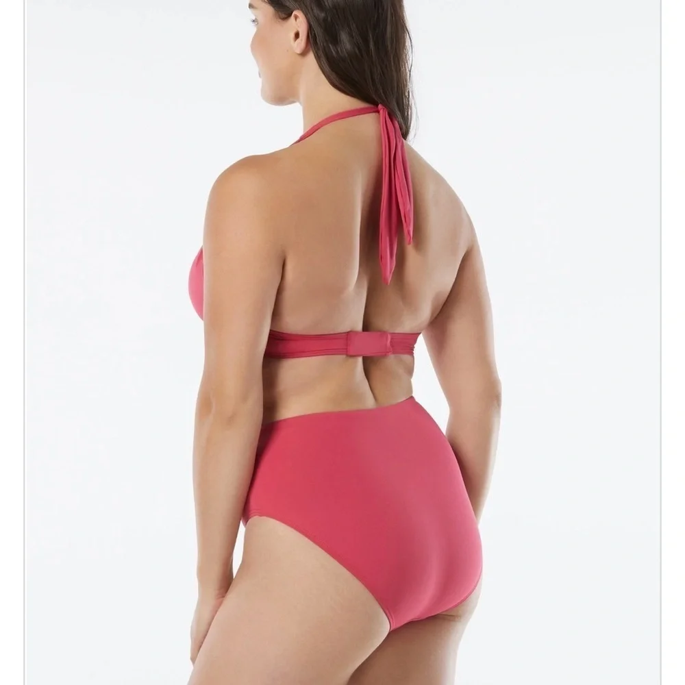 NWT Coco Reef Contours Cameo Underwire Halter Bikini Top size 14/38D
